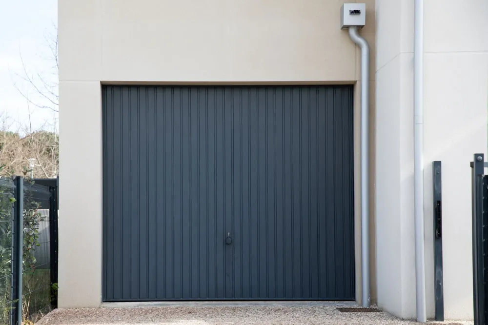 portes de garage près de Cassis